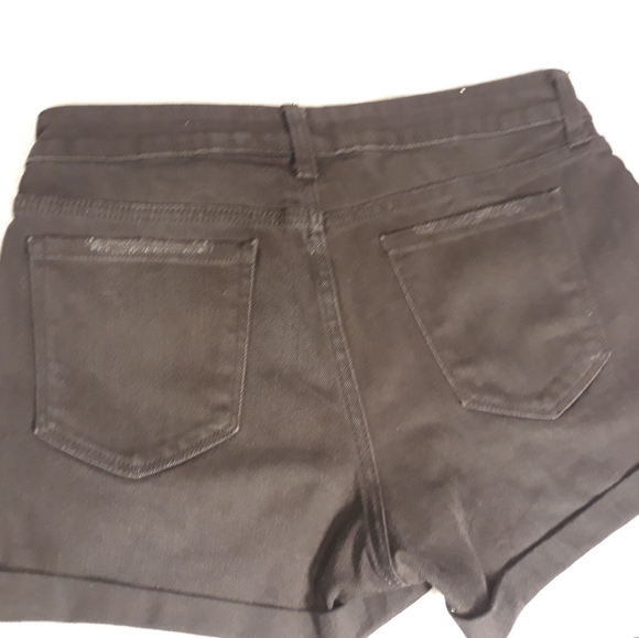 Arizona black jean shorts size 7 **2/$15** - Picture 2 of 4